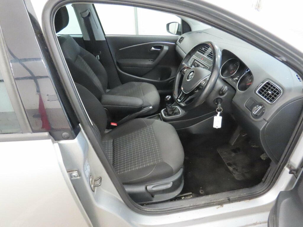 Volkswagen Polo 1.0 Tsi Bluemotion Tech Sel Euro 6 Ss Silver #5