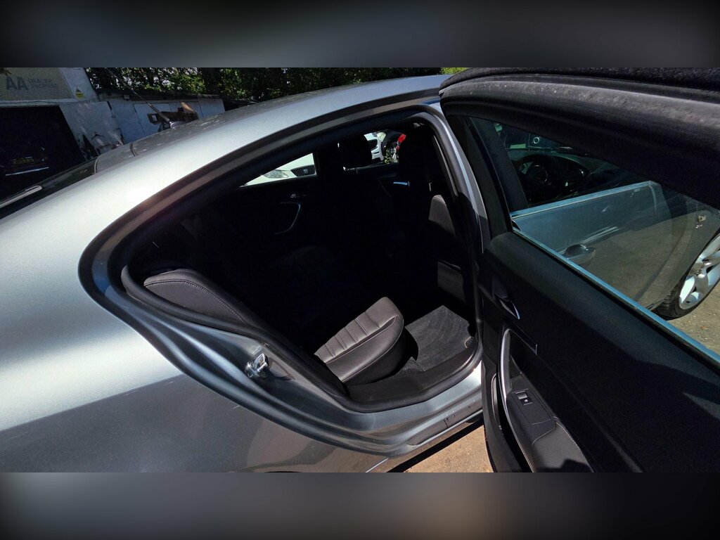 Vauxhall Insignia 2012 2.0 Elite Nav Cdti Ecoflex Ss 157 Bhp Brown #32