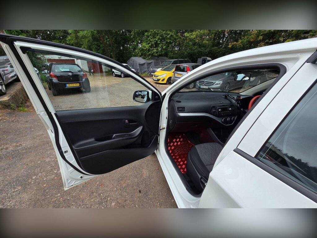 Kia Picanto 1.0 1 Euro White #51