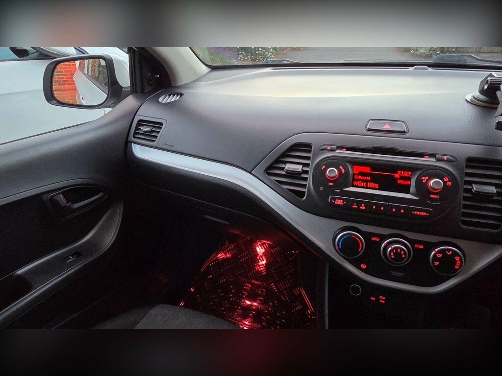 Kia Picanto 1.0 1 Euro White #17