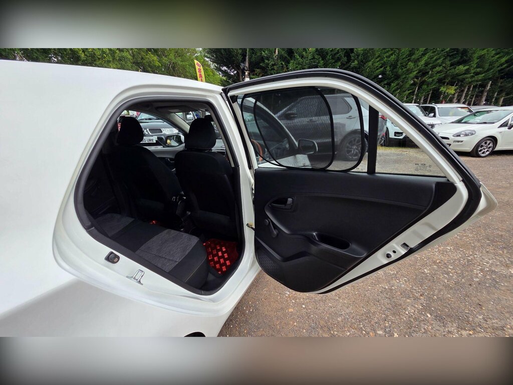 Kia Picanto 1.0 1 Euro White #34