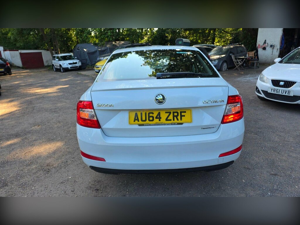 Skoda Octavia 1.6 Tdi Greenline III Euro 5 Ss White #5