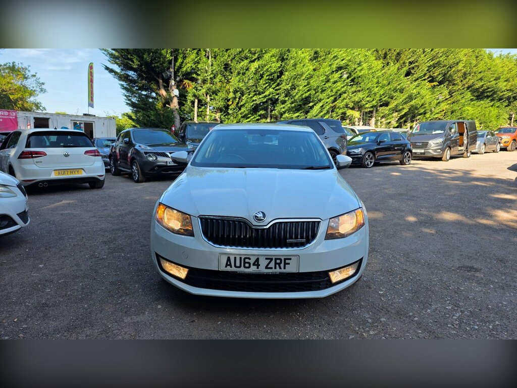 Skoda Octavia 1.6 Tdi Greenline III Euro 5 Ss White #6