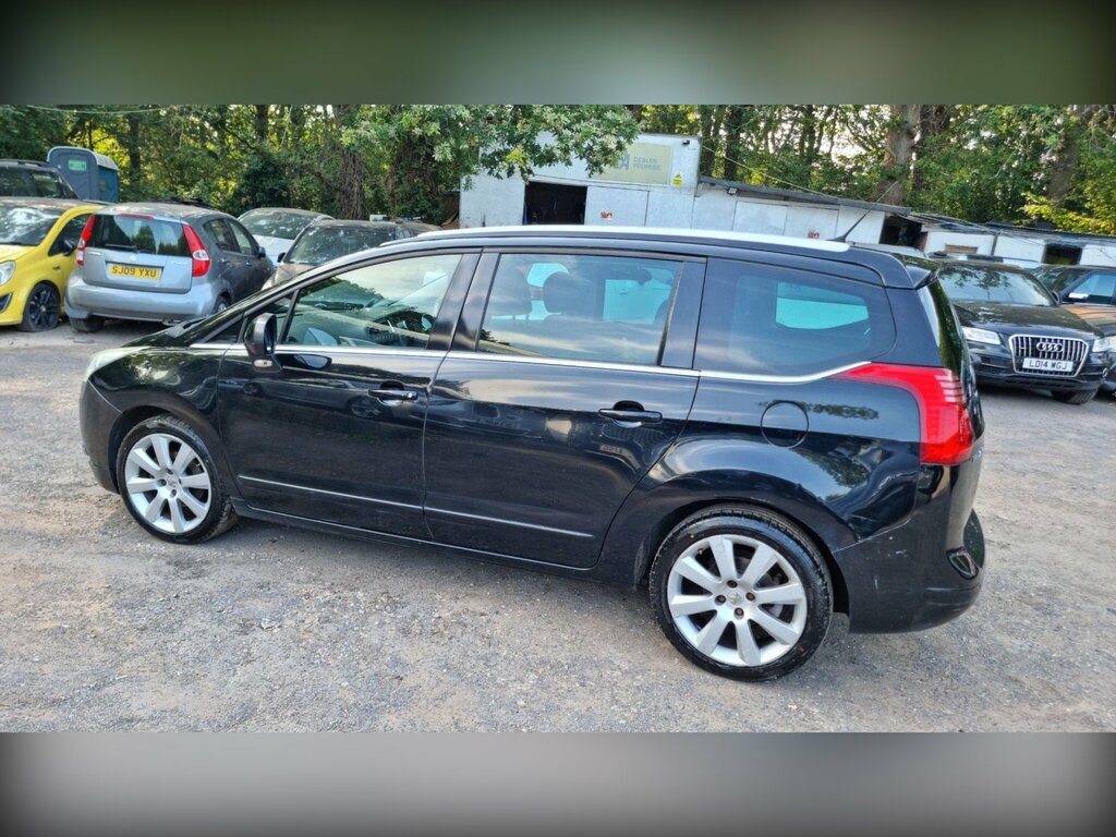 Peugeot 5008 1.6 E-hdi Active Egc Euro 5 Ss Black #3