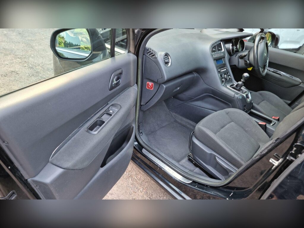 Peugeot 5008 1.6 E-hdi Active Egc Euro 5 Ss Black #23