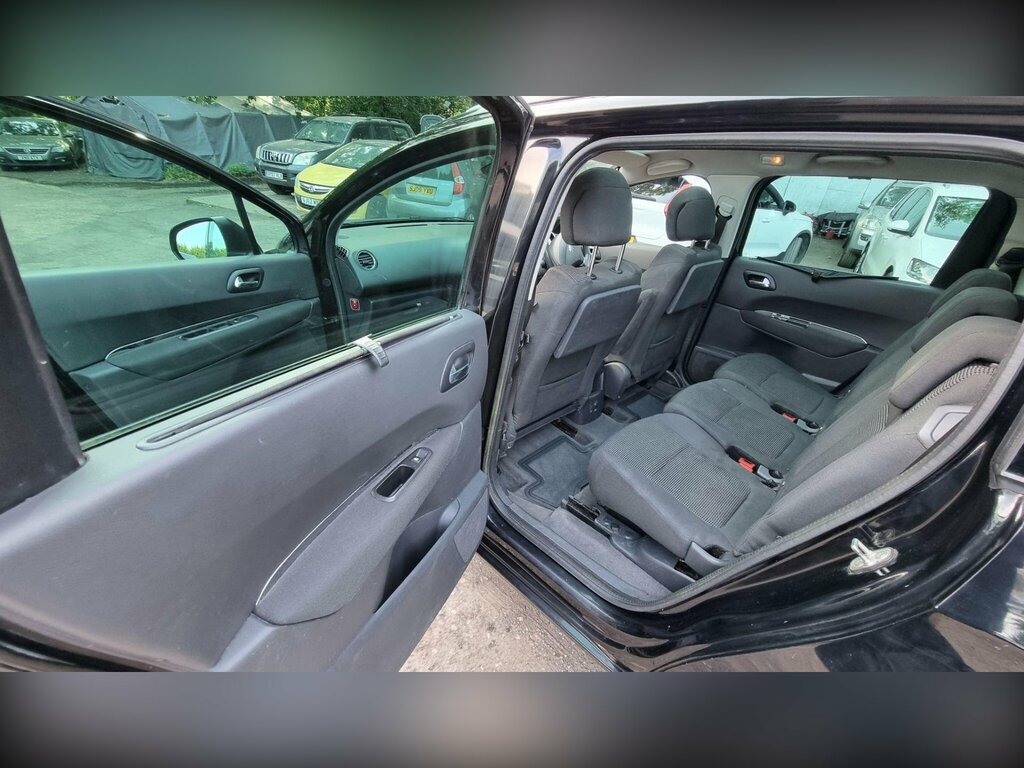 Peugeot 5008 1.6 E-hdi Active Egc Euro 5 Ss Black #28