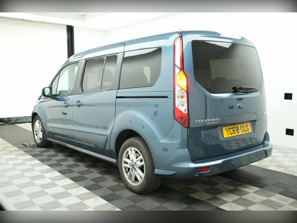 Ford Grand Tourneo Connect 1.5 Ecoblue Titanium Euro 6 Ss Blue #3