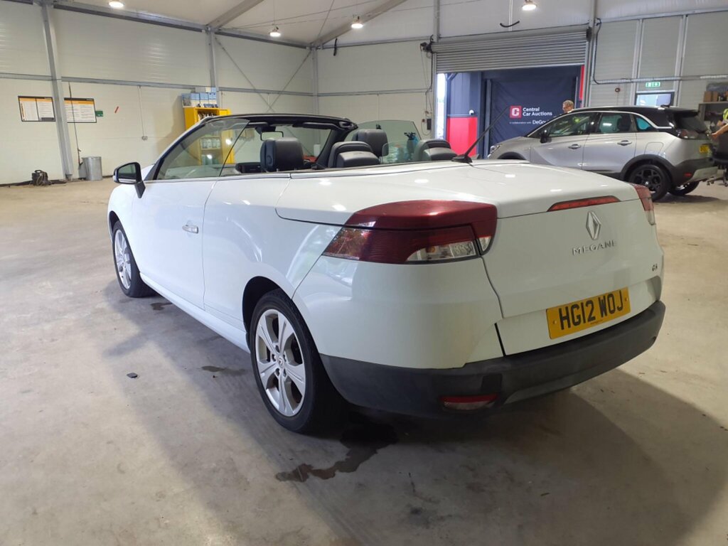 Renault Megane 1.9 Dci Dynamique Tomtom Euro 5 White #4