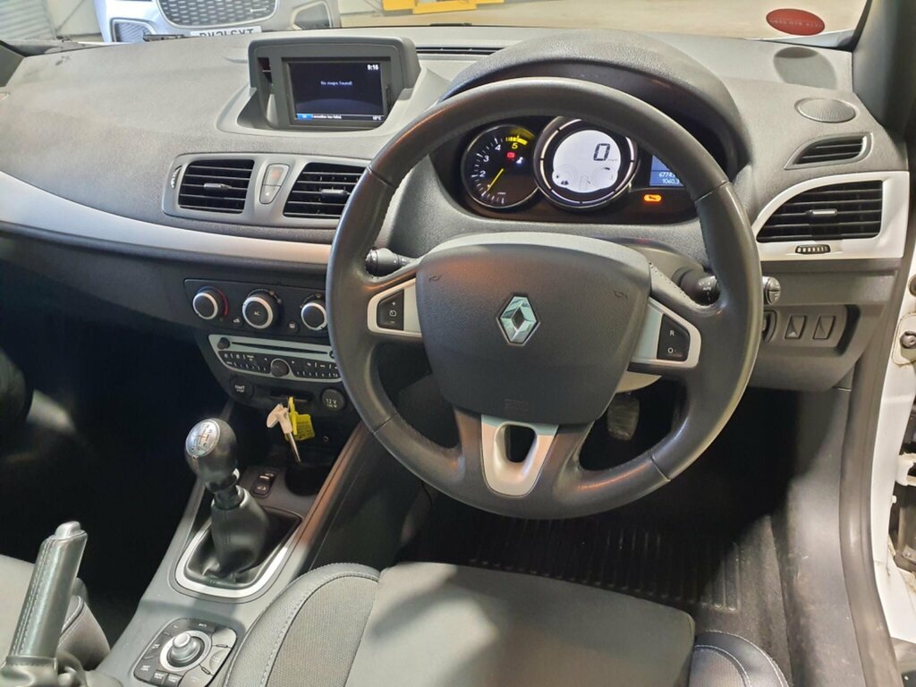 Renault Megane  White #7