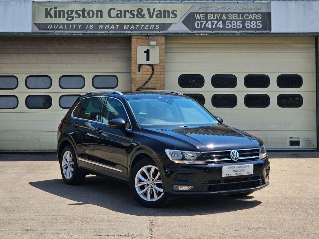 Volkswagen Tiguan 1.4 Tsi Se Navigation Euro 6 Ss Black #3