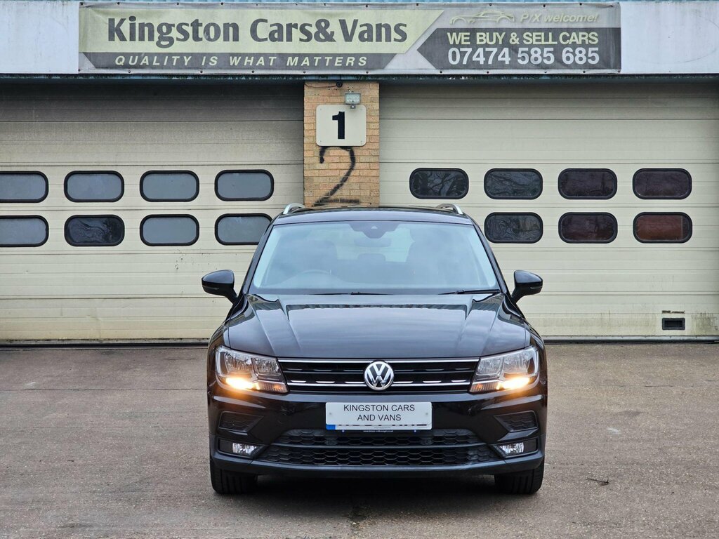 Volkswagen Tiguan 1.4 Tsi Se Navigation Euro 6 Ss Black #2