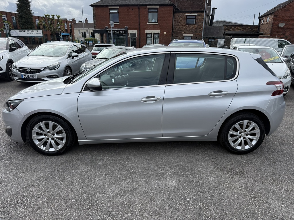 Peugeot 308 Allure 1.6 2016 66 Reg SG66SRX  #4
