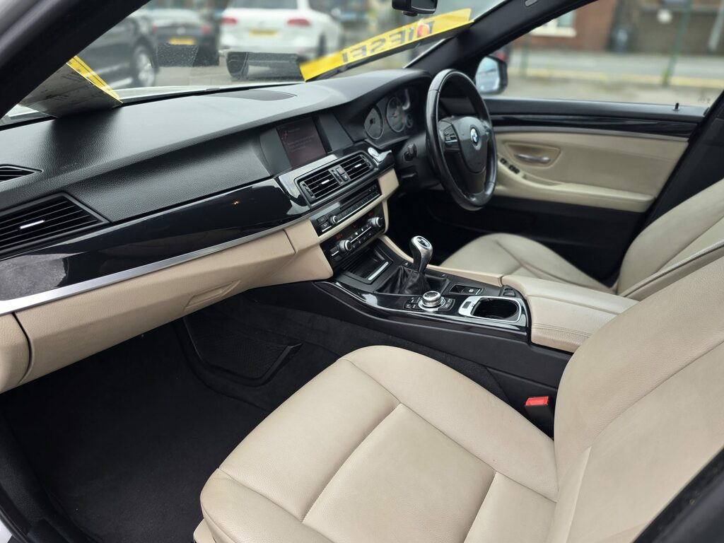 BMW 5 Series 530D Se Grey #39