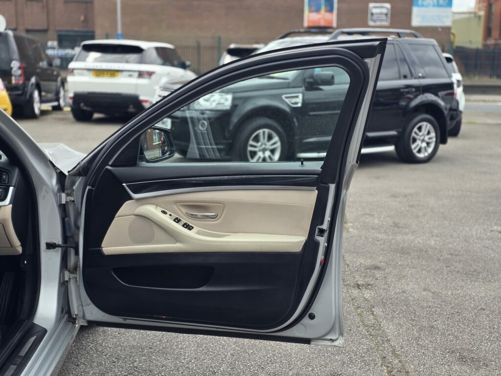 BMW 5 Series 530D Se Grey #18
