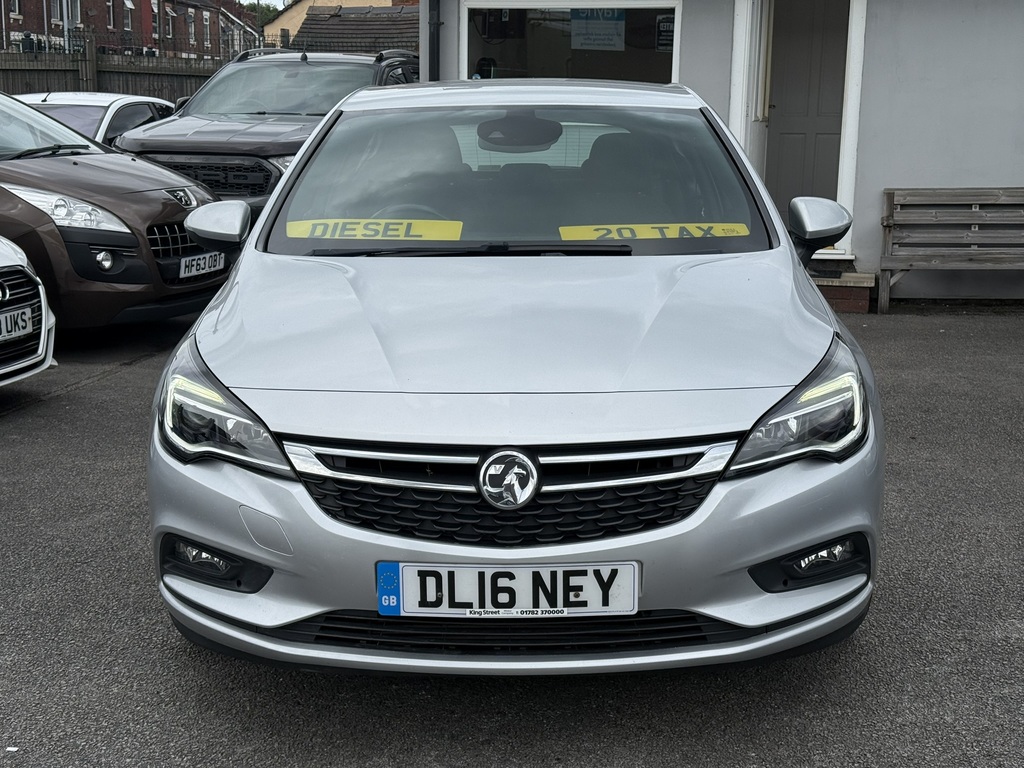 Vauxhall Astra Sri Nav 1.6 Cdti 2016 16 Reg #2