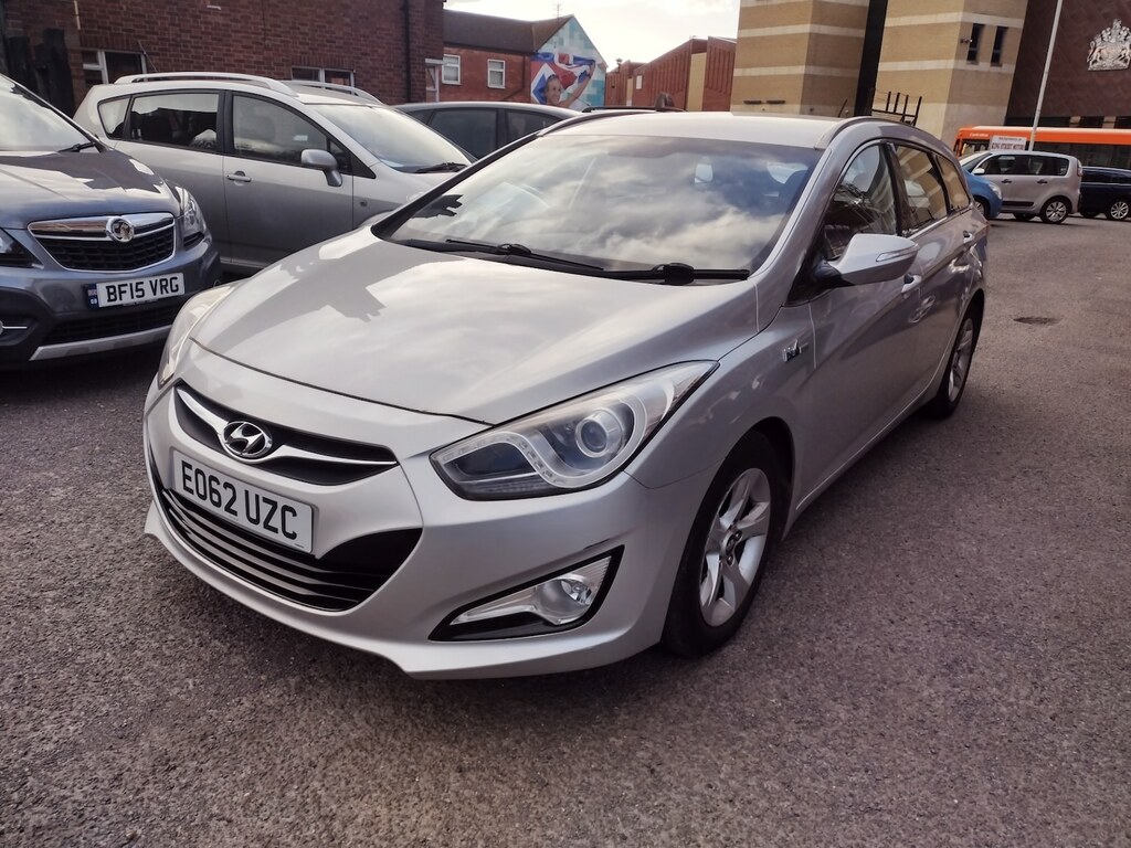 Hyundai I40 1.7 Crdi 115 Blue Drive Active Silver #2