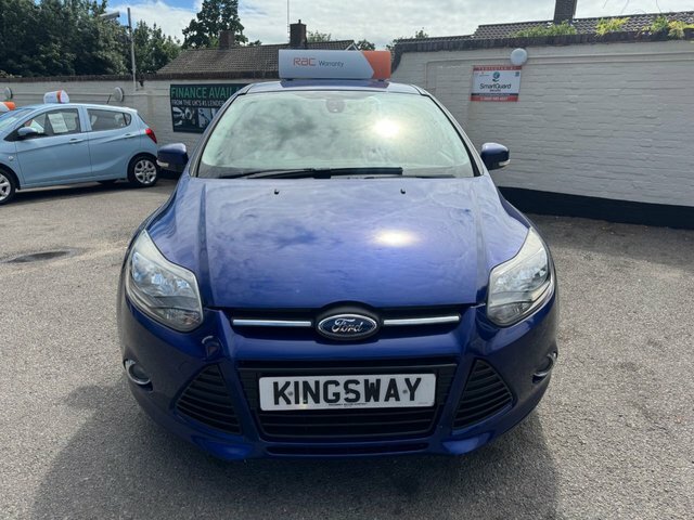 Ford Focus 2014 1.6 Tdci Zetec Hatchback Eu Blue #2