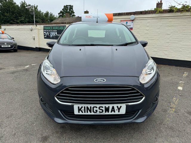 Ford Fiesta 2015 1.5 Tdci Zetec Hatchback Eu AU15PNV Grey #2