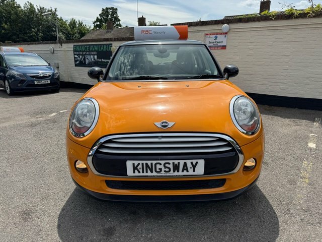 Mini Hatch 2015 1.5 Cooper Hatchback Euro 6 Orange #2
