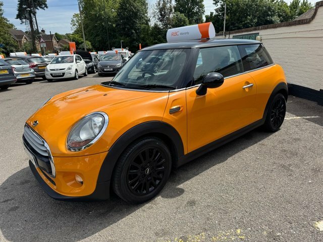 Mini Hatch 2015 1.5 Cooper Hatchback Euro 6 Orange #3