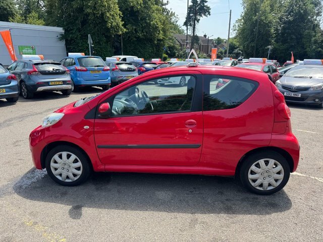 Peugeot 107 Allure Silver #8