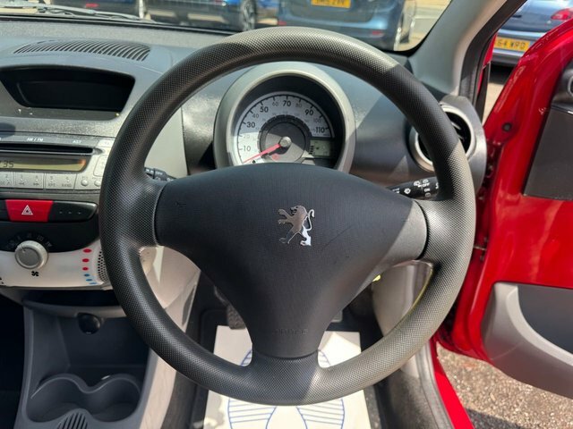 Peugeot 107 Allure Silver #14