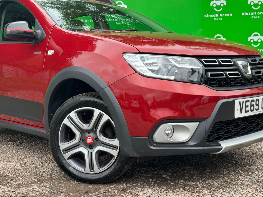 Dacia Sandero Stepway Stepway Techroad Tce VE69UVO Red #3