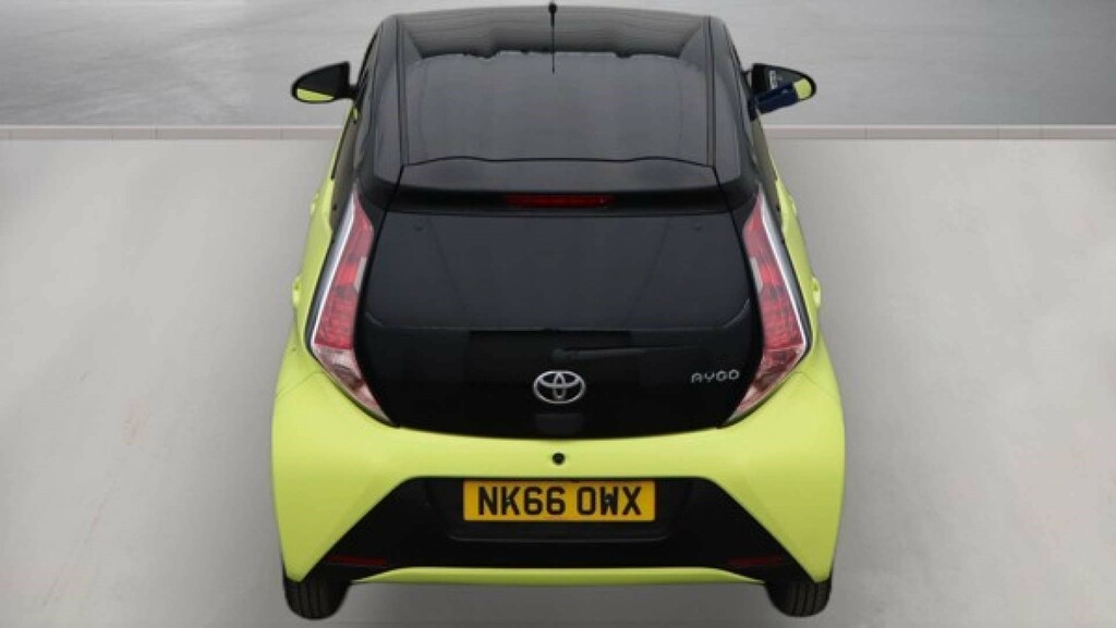 Toyota Aygo X X-pression 5dr White #8