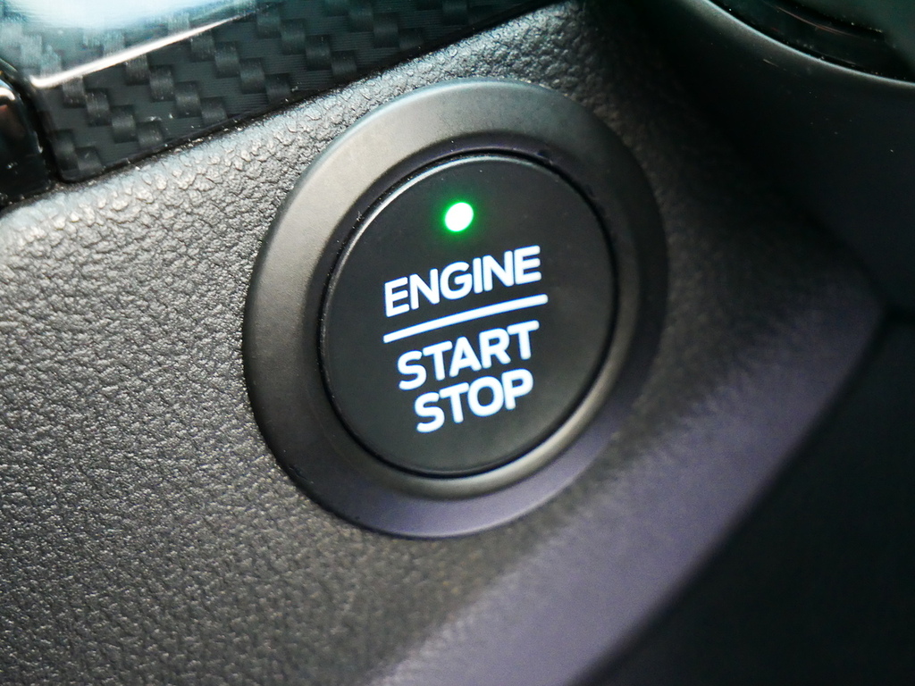 Ford Kuga 2.5 Duratec 14.4Kwh Vignale Suv Plug-in Silver #45