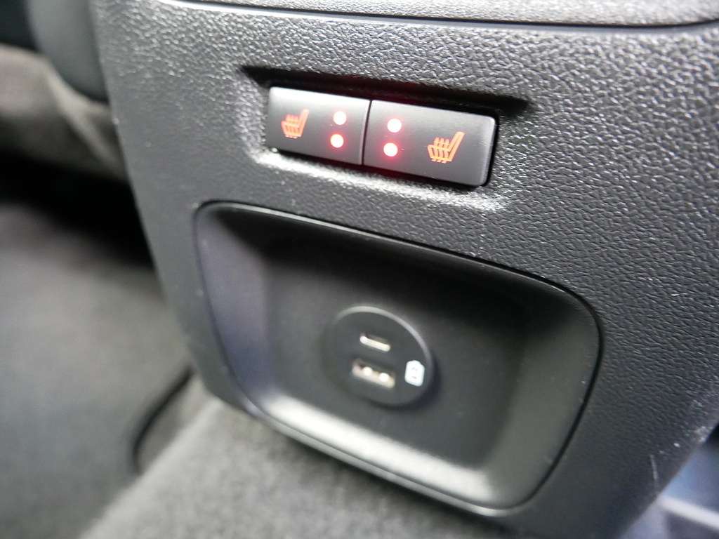Ford Kuga 2.5 Duratec 14.4Kwh Vignale Suv Plug-in Silver #22
