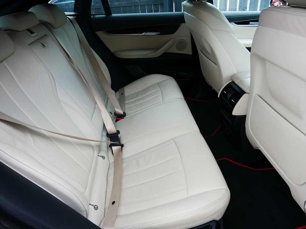 BMW X6 3.0 Xdrive30d M Sport White #19