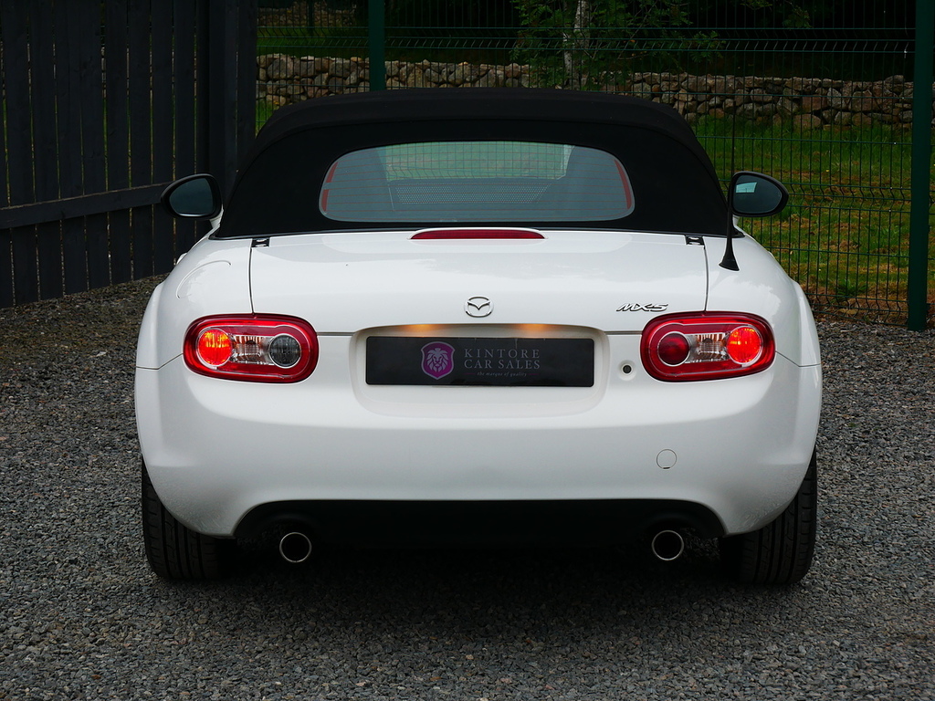 Mazda MX-5 2.0I Sport Tech Roadster Euro 5 Red #8