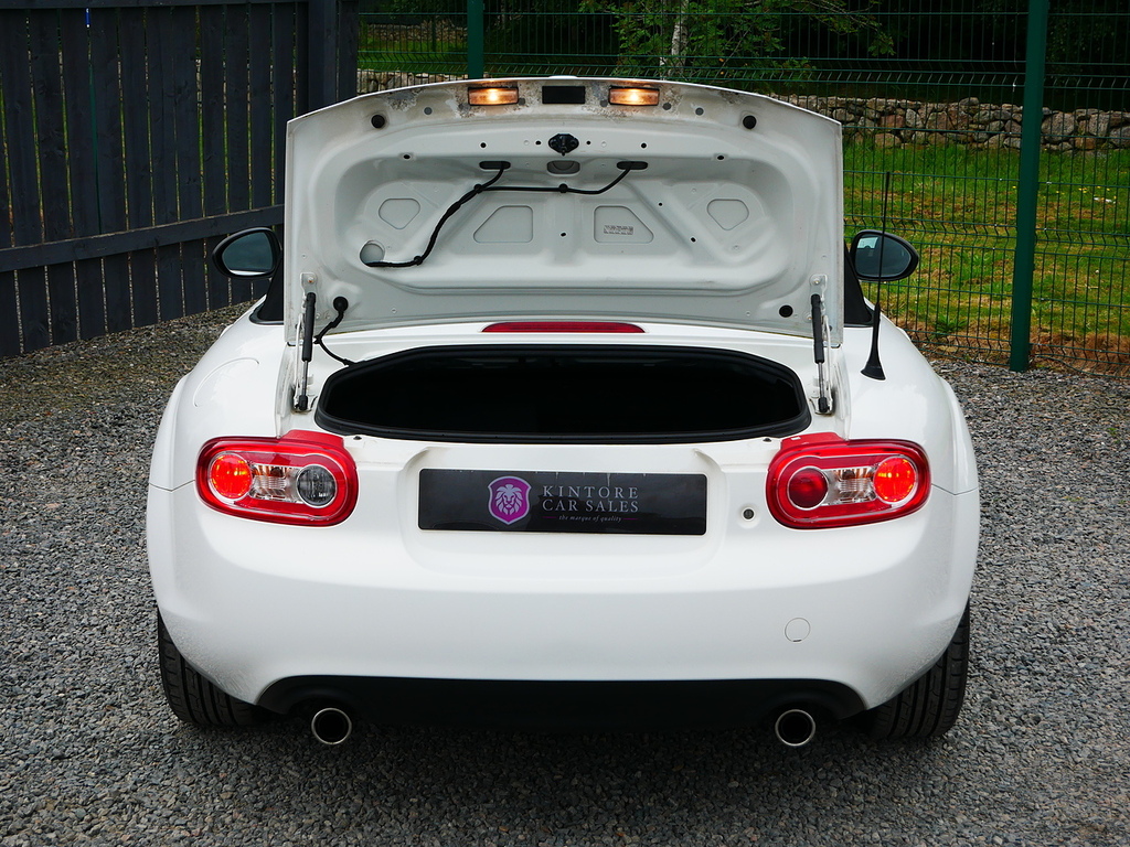 Mazda MX-5 2.0I Sport Tech Roadster Euro 5 Red #19