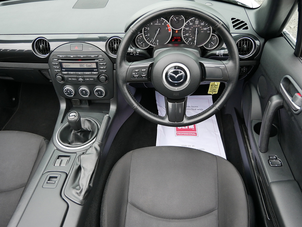 Mazda MX-5 2.0I Sport Tech Roadster Euro 5 Red #47