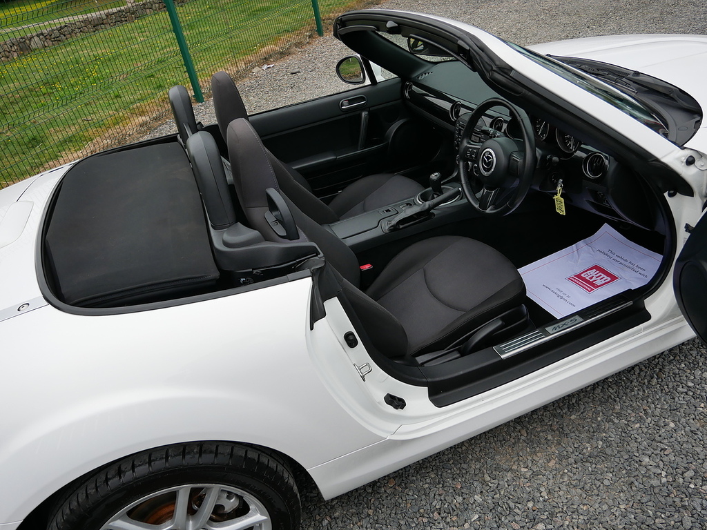 Mazda MX-5 2.0I Sport Tech Roadster Euro 5 Red #45
