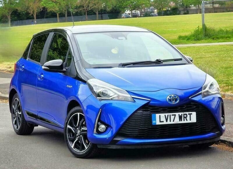 Toyota Yaris 1.5 Vvt-h Blue Bi-tone LV17WRT Blue #3