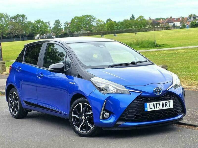 Toyota Yaris 1.5 Vvt-h Blue Bi-tone LV17WRT Blue #4