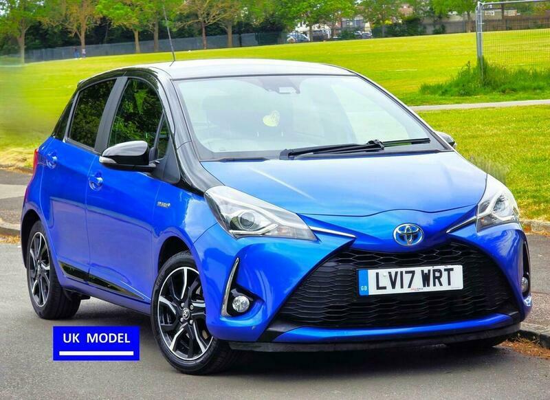Toyota Yaris 1.5 Vvt-h Blue Bi-tone Blue