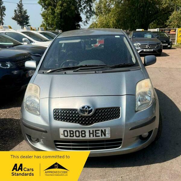 Toyota Yaris 1.4 D-4d Sr Multimode Silver #3