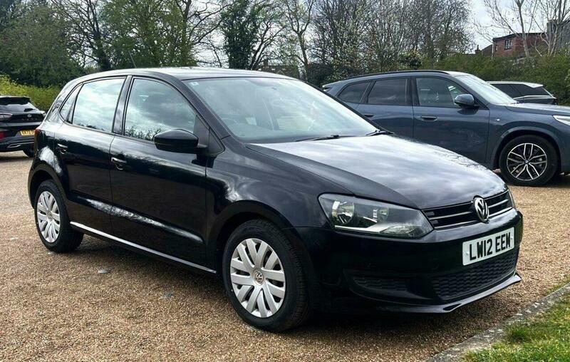 Volkswagen Polo 1.2 Tsi Bluemotion Tech Black #4