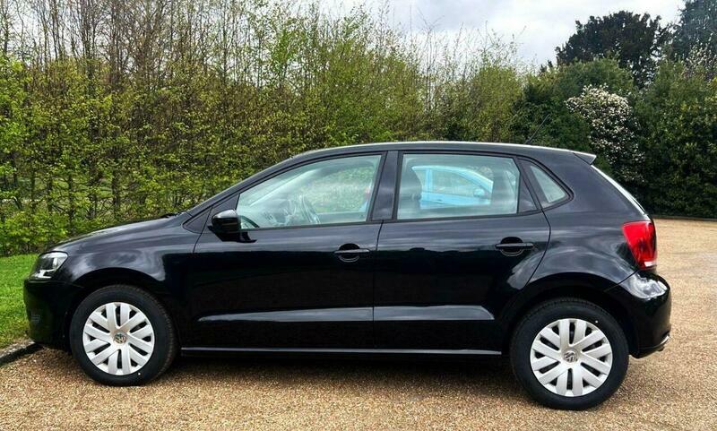 Volkswagen Polo 1.4 Polo Match Red #47