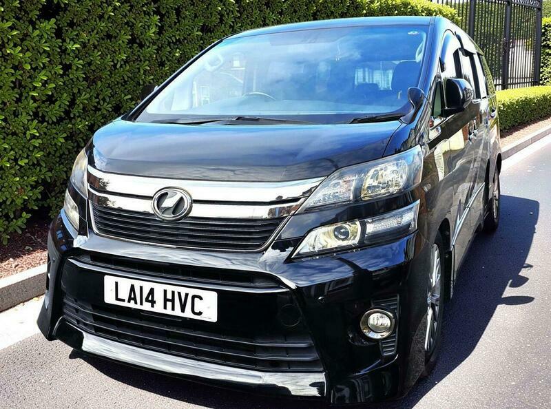 Toyota Vellfire Velfire 2.4 Black #2