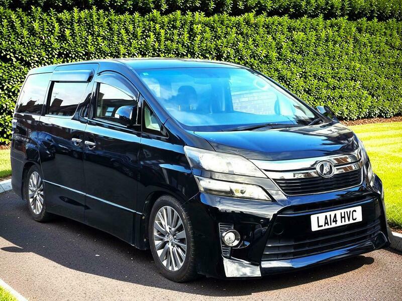 Toyota Vellfire Velfire 2.4 Black #3