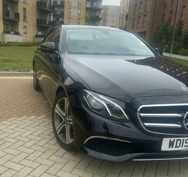 Mercedes-Benz E Class 2.0 E220d Se G-tronic Black