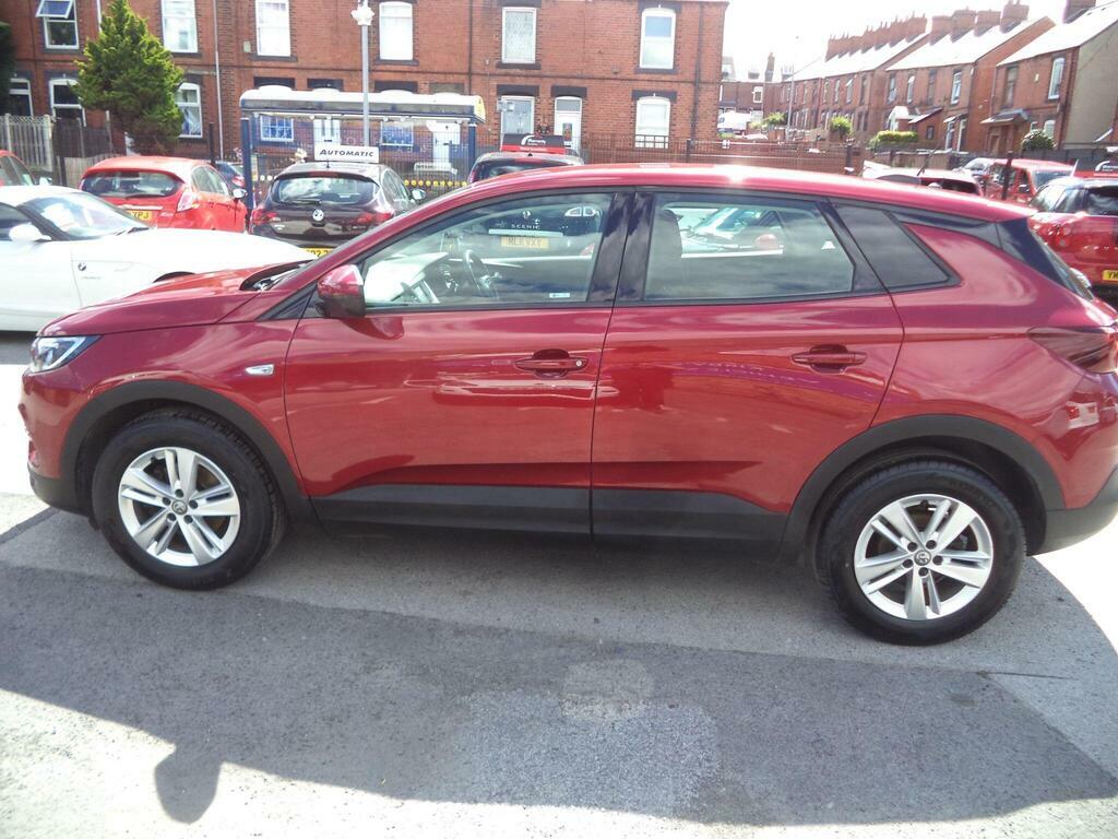 Vauxhall Grandland X 1.6 Turbo D Blueinjection Se Euro 6 S S Red #4