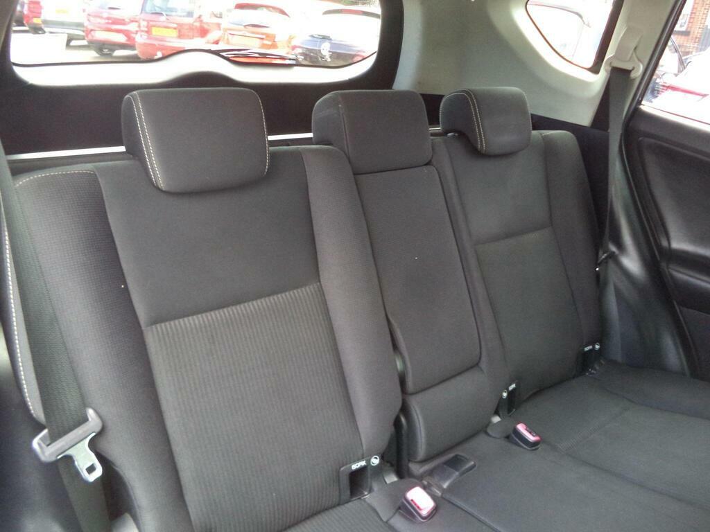 Toyota Rav 4 2.2 D-cat Invincible White #34