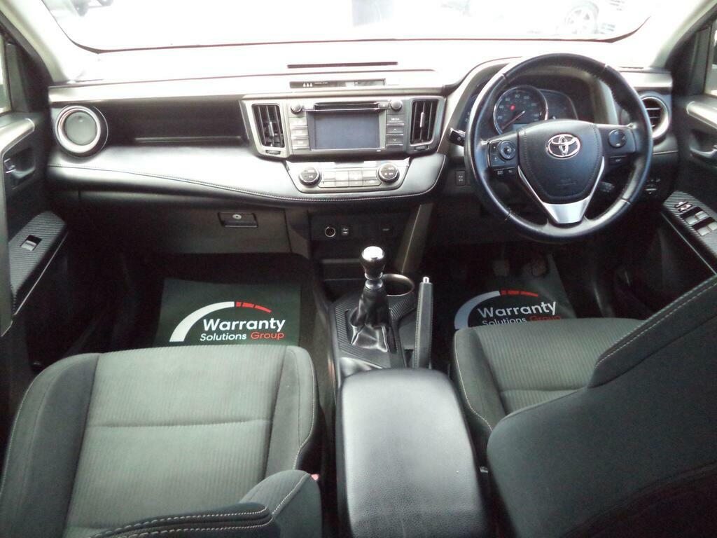 Toyota Rav 4 2.2 D-cat Invincible White #38