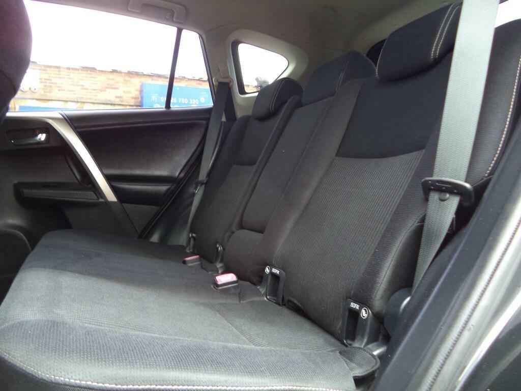 Toyota Rav 4 2.2 D-cat Invincible White #36