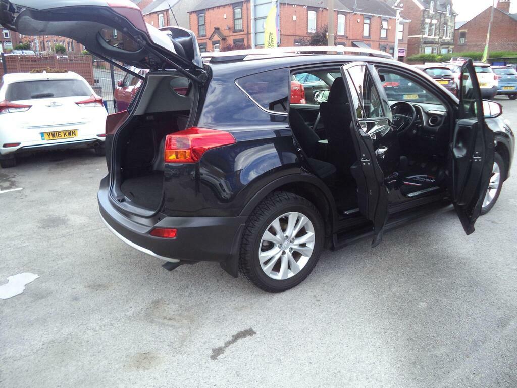 Toyota Rav 4 2.2 D-cat Invincible White #17