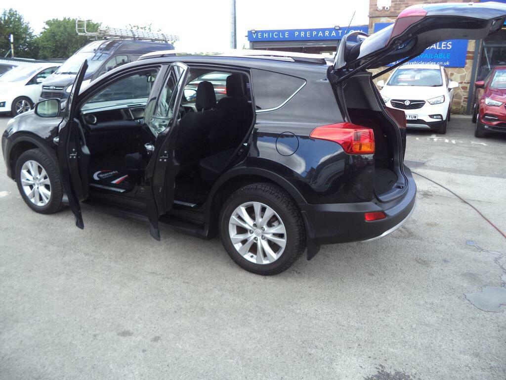 Toyota Rav 4 2.2 D-cat Invincible White #18